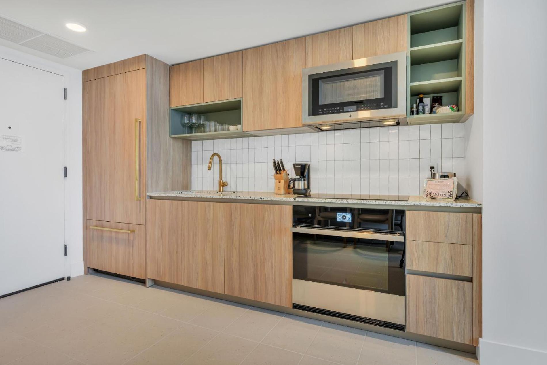 Modern 29th-floor In Downtown Views, Pool, And Gym Access Apartamento